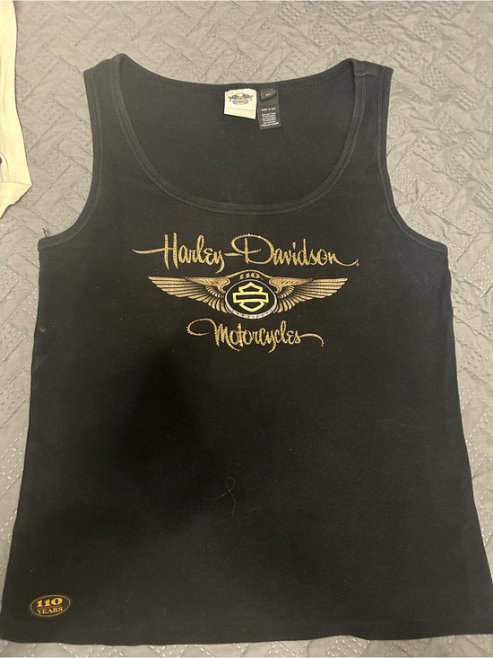 Harley-Davidson Tops - Women’s Harley-Davidson Black Tee with Subtle gold 110 anniversary Logo Detail
